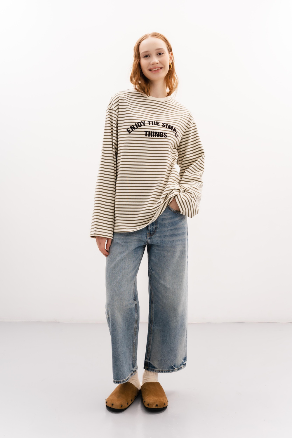 ДЖИНСЫ RELAXED FIT СО СРЕДНЕЙ ПОСАДКОЙ