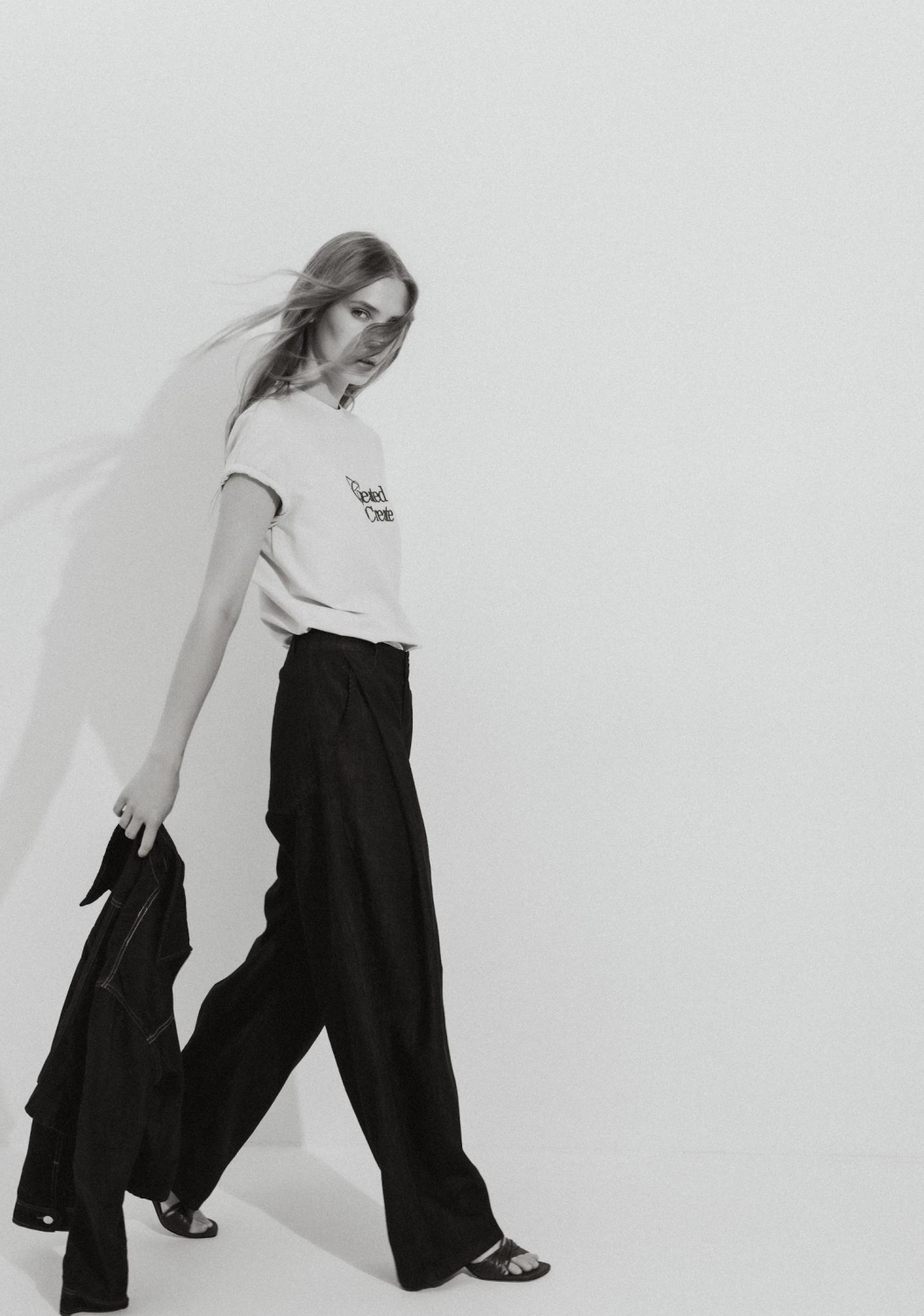 ДЖИНСЫ С ВЫТОЧКАМИ