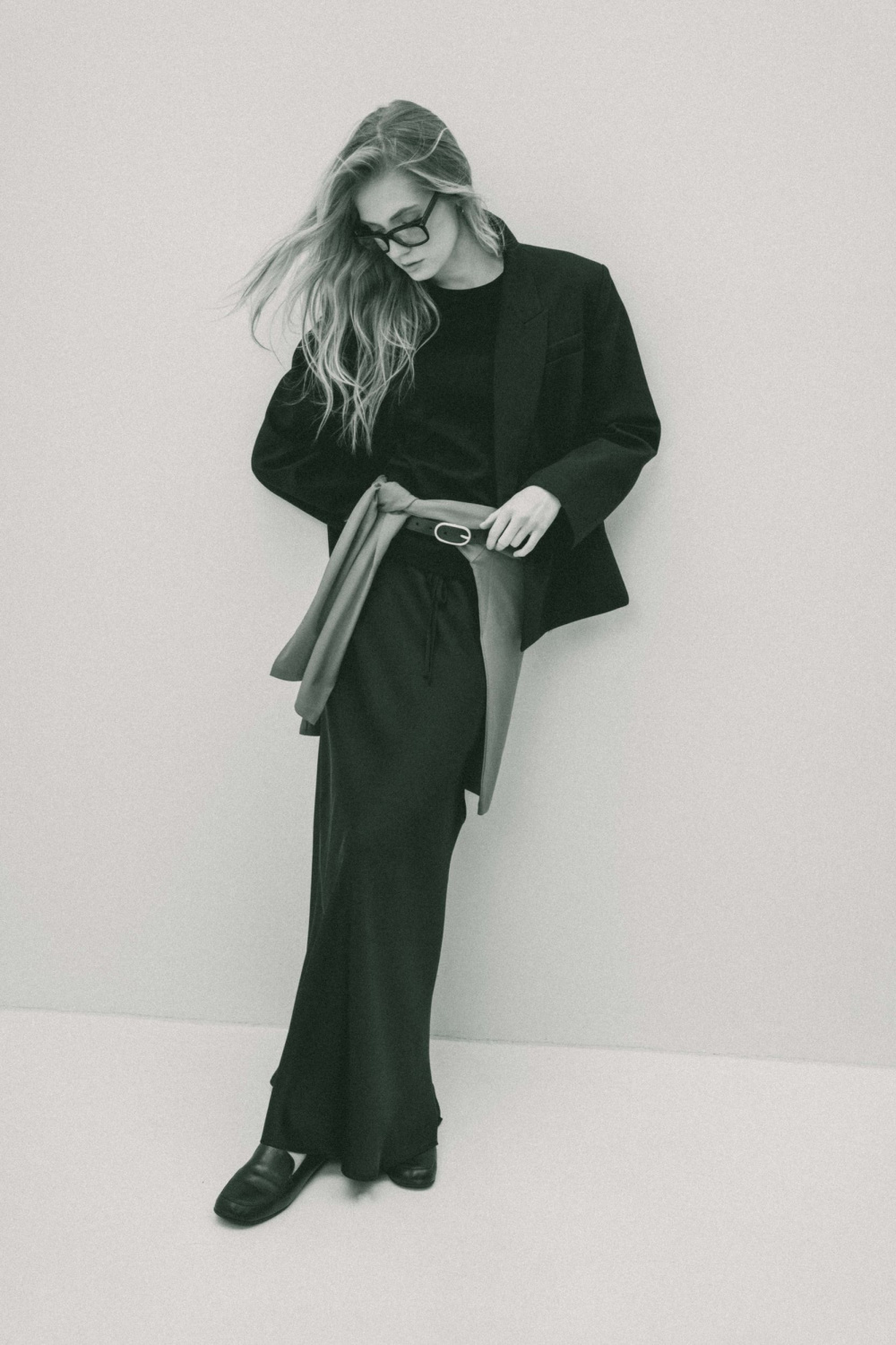 ЮБКА АТЛАСНАЯ СО ШНУРКОМ