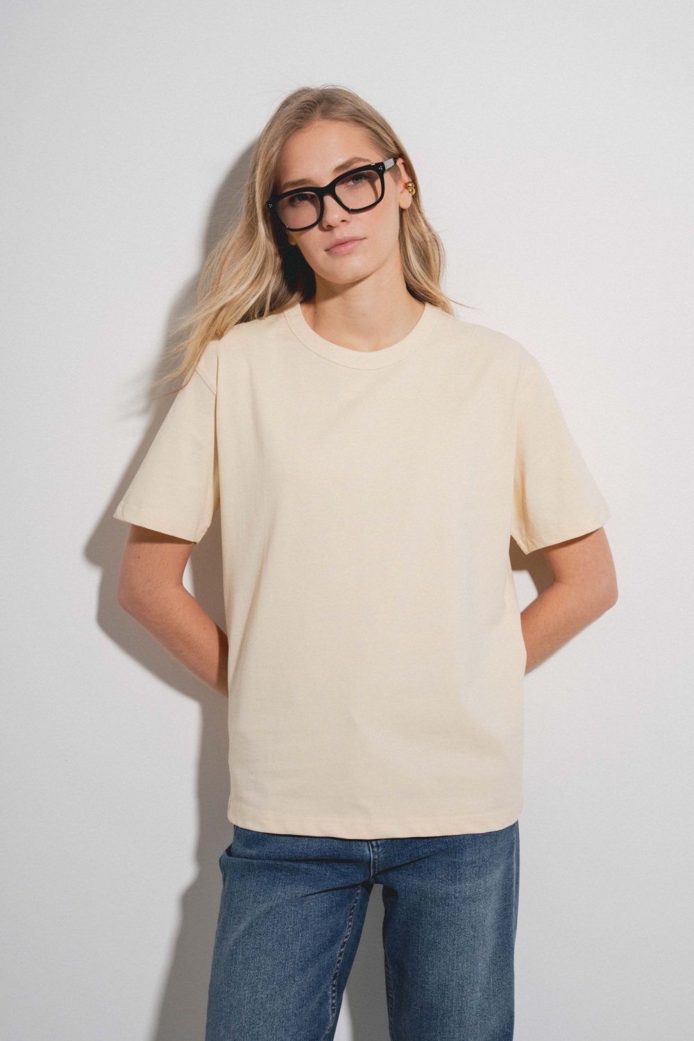 ФУТБОЛКА С КРУГЛЫМ ВЫРЕЗОМ