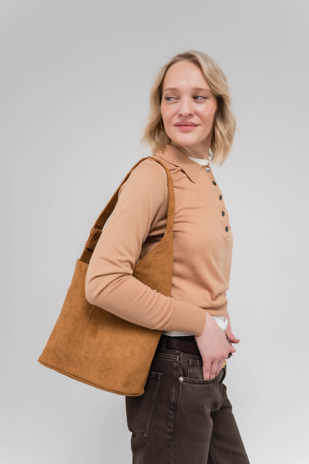 СУМКА ТОУТ ИЗ ЭКО ЗАМШИ С РУЧКОЙ