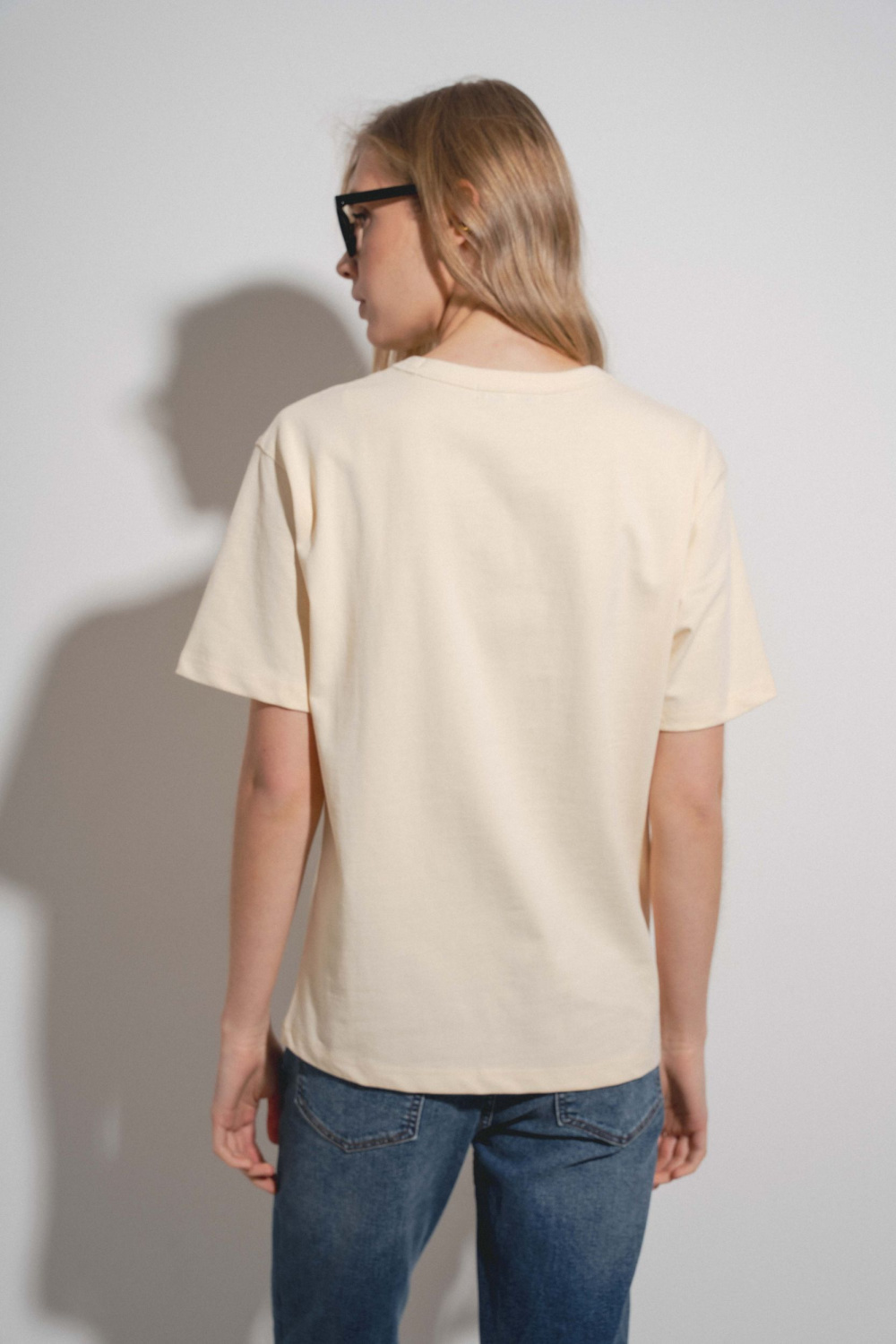 ФУТБОЛКА С КРУГЛЫМ ВЫРЕЗОМ