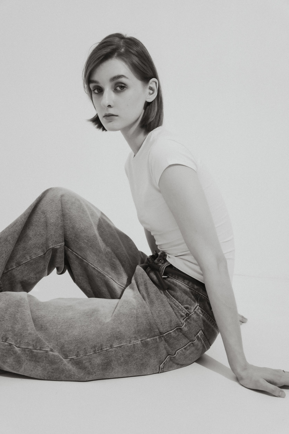 ДЖИНСЫ BAGGY FIT СО СРЕДНЕЙ ПОСАДКОЙ