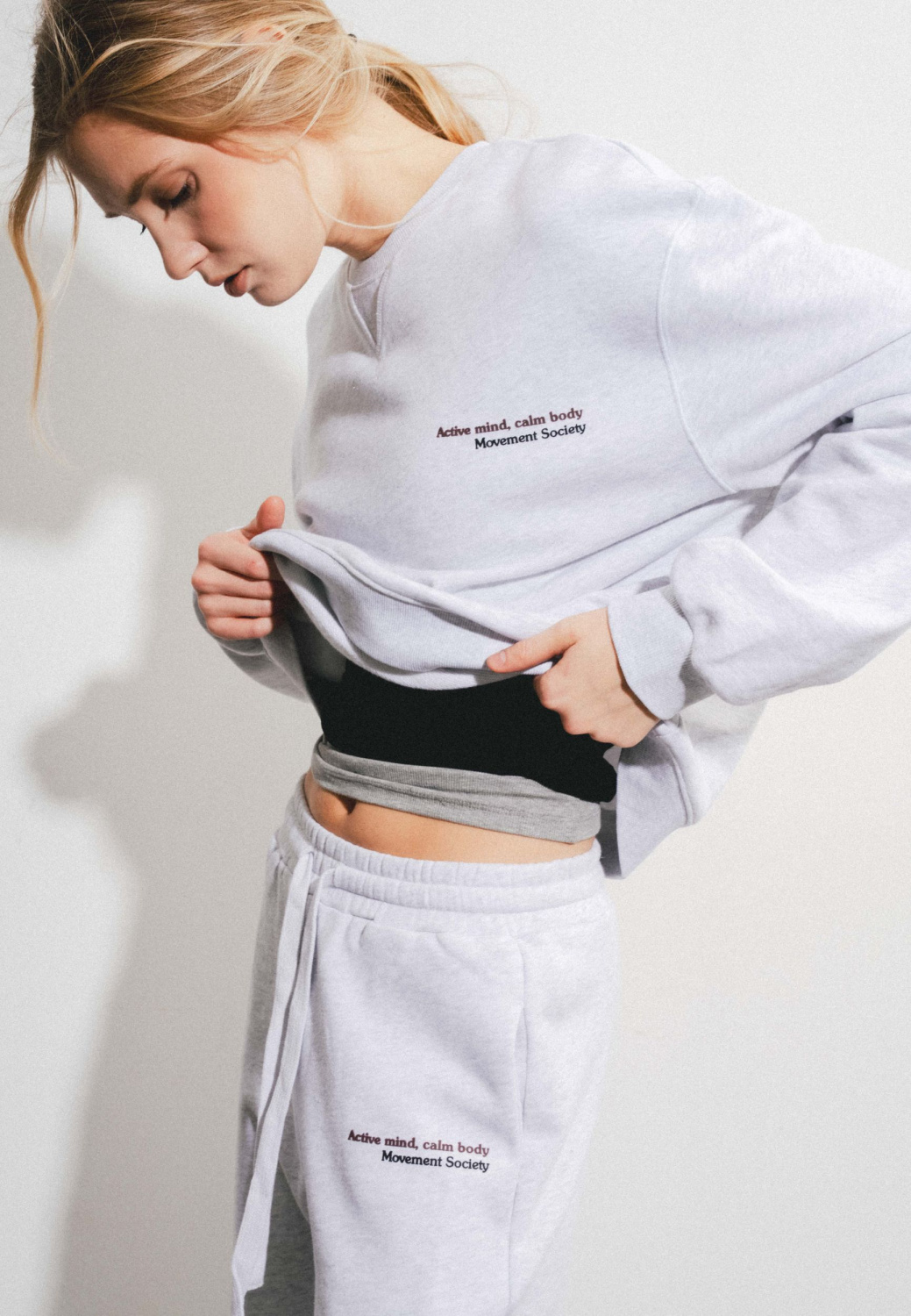 ТОЛСТОВКА С ПРИНТОМ