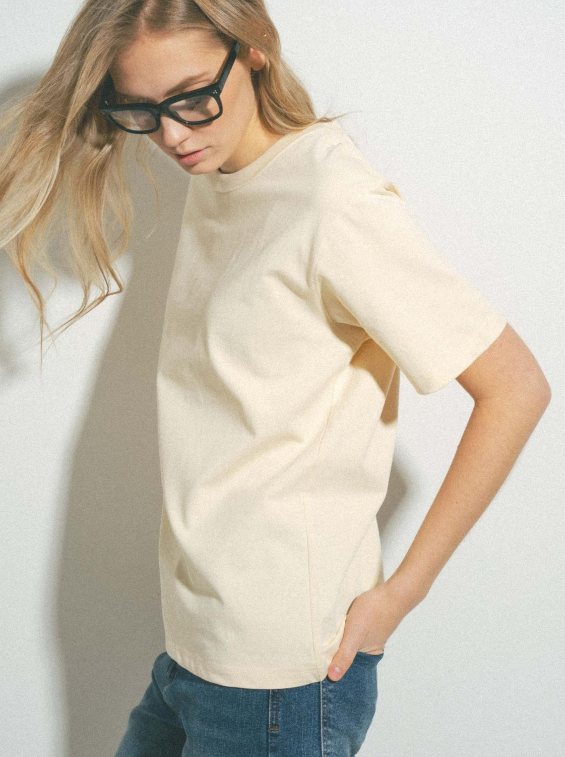 ФУТБОЛКА С КРУГЛЫМ ВЫРЕЗОМ