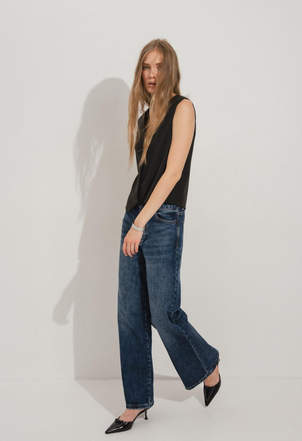ДЖИНСЫ WIDE-LEG С ВЫСОКОЙ ПОСАДКОЙ
