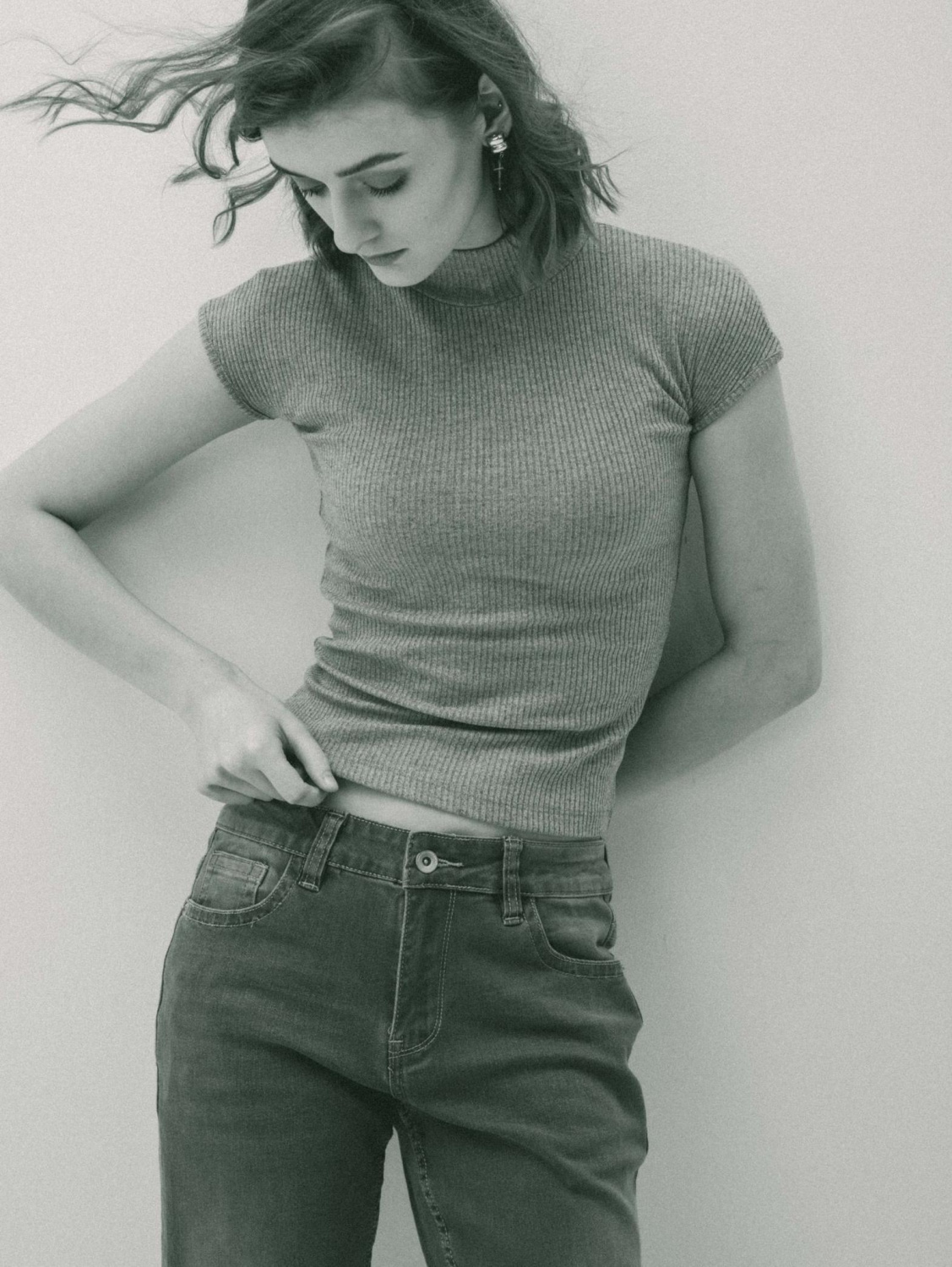 ФУТБОЛКА СЛИМ СИЛУЭТ