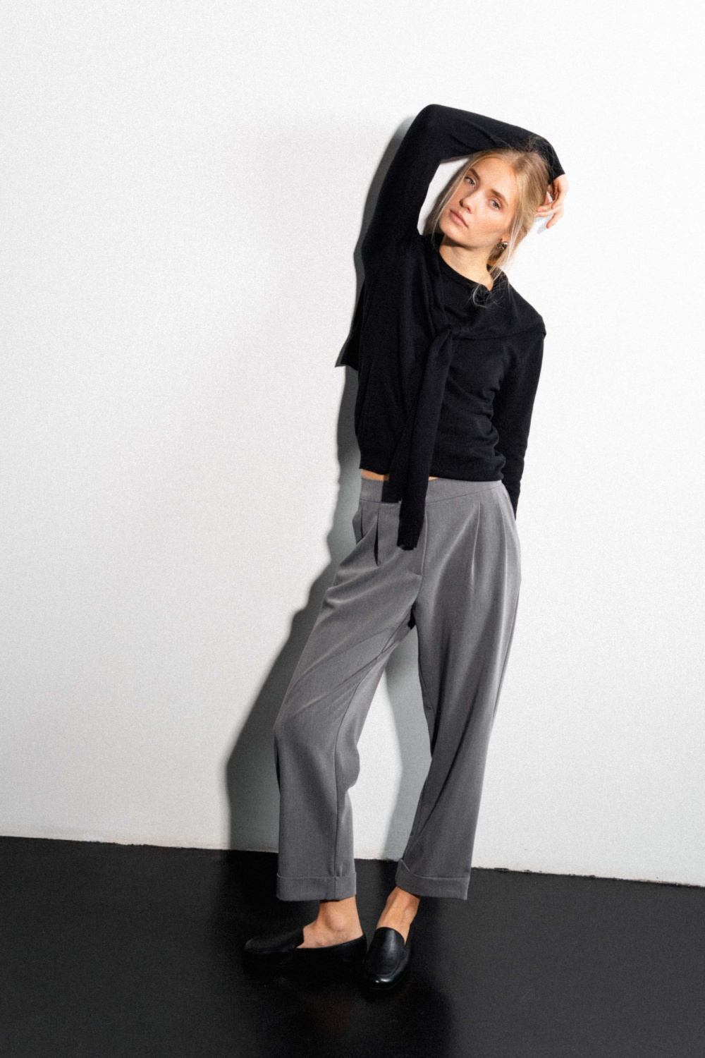 БРЮКИ С ЗАЩИПАМИ