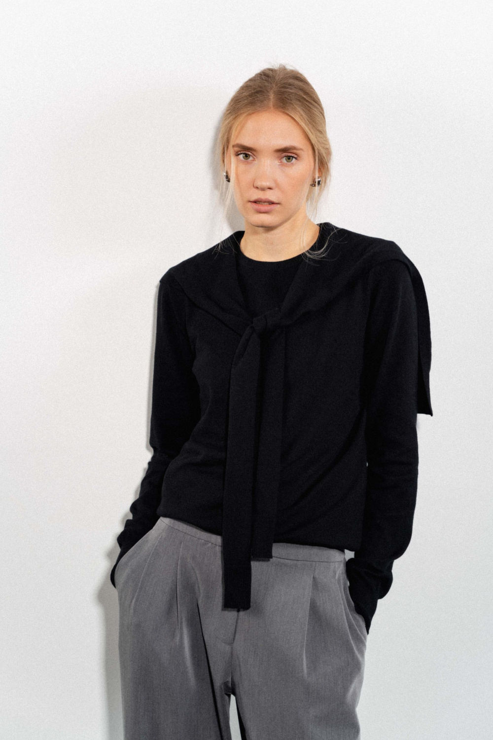 ДЖЕМПЕР С ШАРФОМ