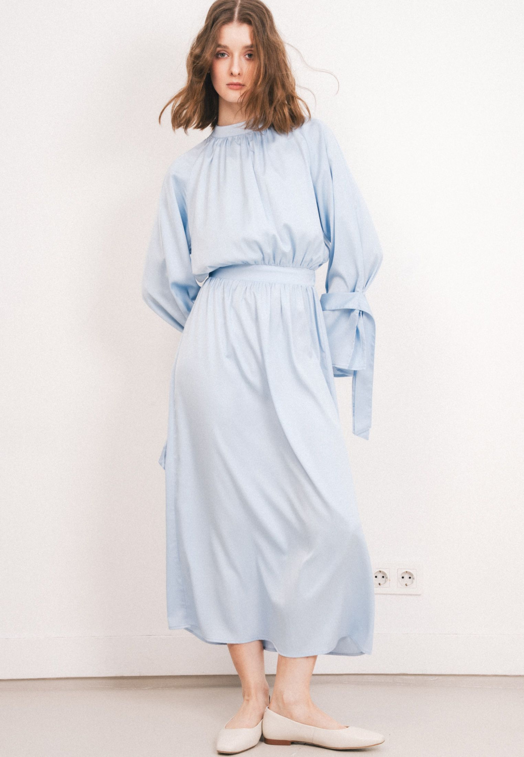 ПЛАТЬЕ МИДИ АТЛАСНОЕ