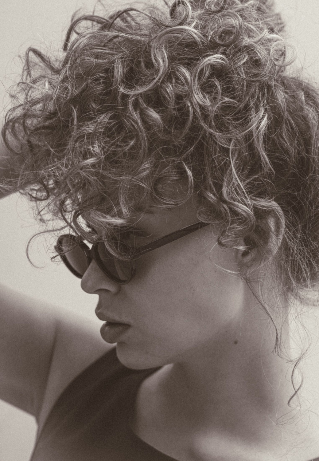 ОЧКИ СОЛНЦЕЗАЩИТНЫЕ С ЧЕХЛОМ