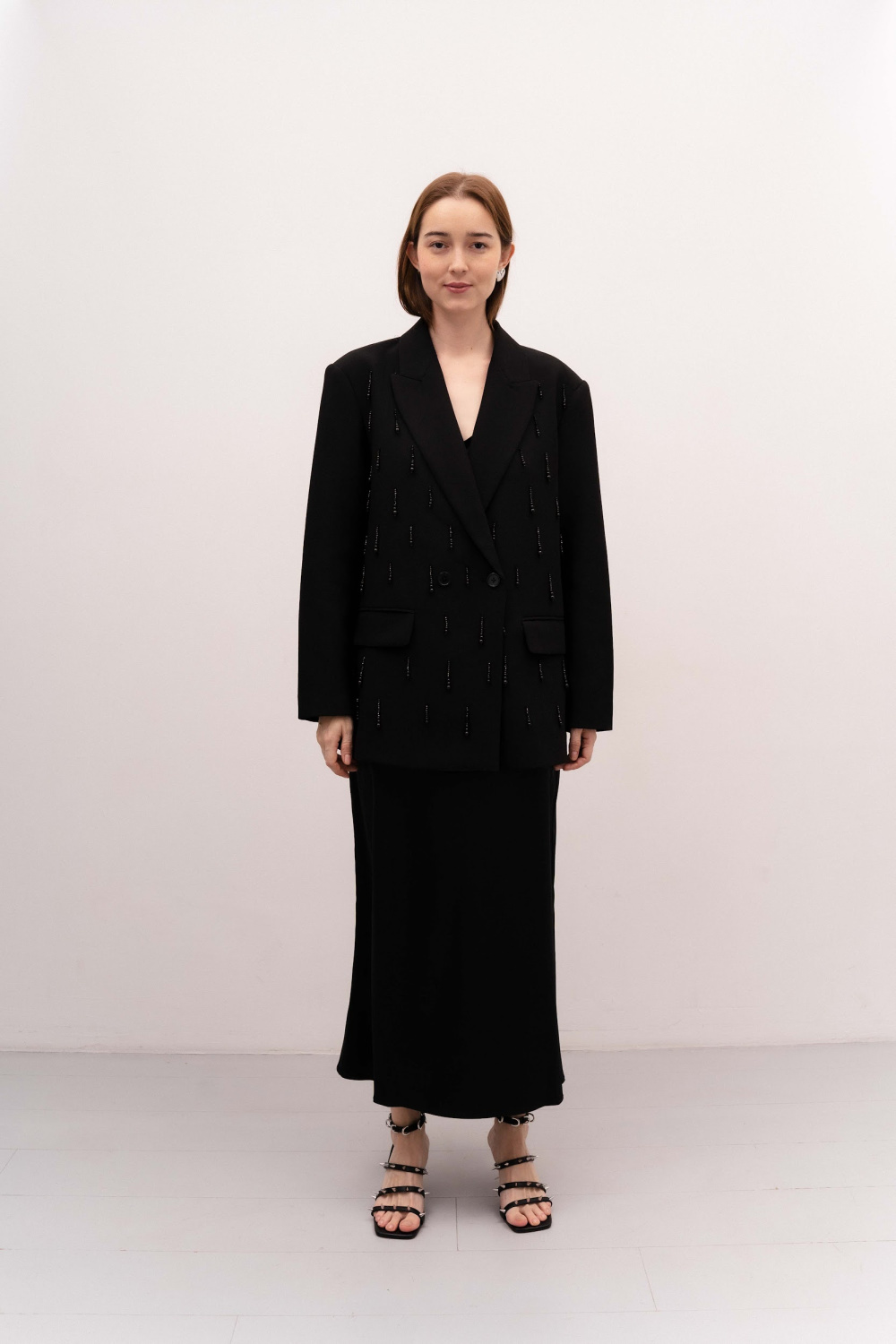 БЛЕЙЗЕР ДВУБОРТНЫЙ ПРЯМОГО КРОЯ С ДЕКОРОМ